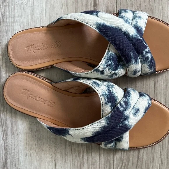 Madewell Women's Tie-Dye Sandals - Picture 4 of 6
